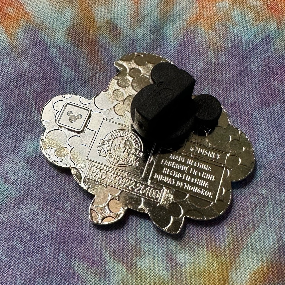 Disney Fantasy Flights Mystery Pin Hercules Baby Pegasus Pin - Picture 2 of 2